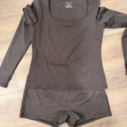 Women's Workout Sets Long Sleeve Top Matching High Waist Shorts