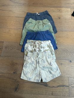 5 pairs of boys shorts size 8
