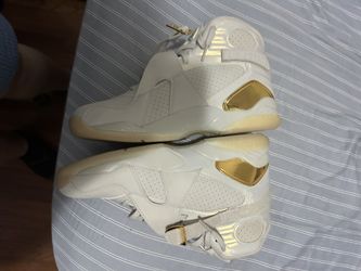 Air Jordan 8 Trophy Size 11 (read Description)