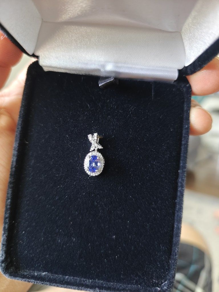 Diamond Pendant necklace