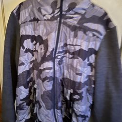 Men’s Northface Hooded Jacket Size Large Great Condition 