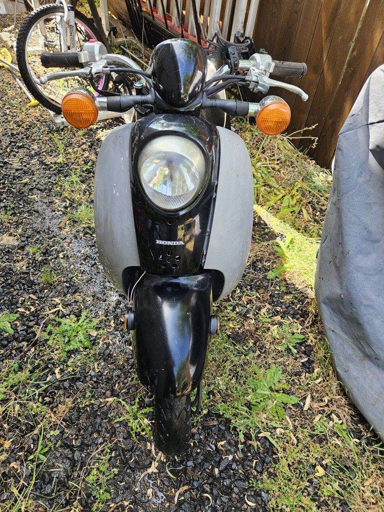 2003 HONDA METROPOLITAN