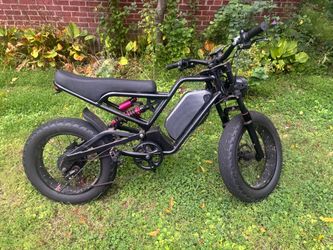 1500watt 48v E-bike full twist throttle 40mph top speed.
