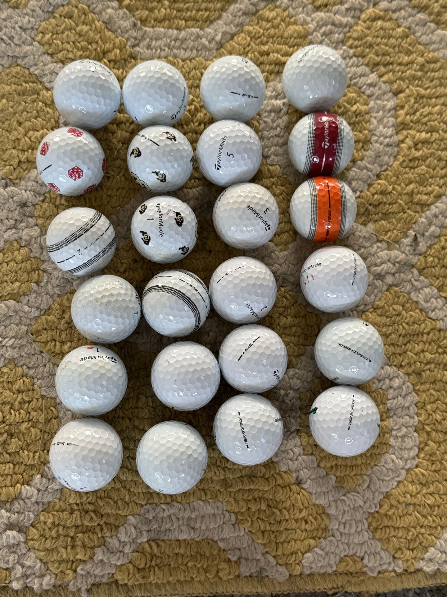 TaylorMade Golf Balls 24 2 Dozen Mix TP5 & Tour Response used but good