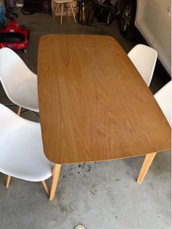 Wood Table & Chairs