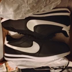 Men's Cortez 11s
