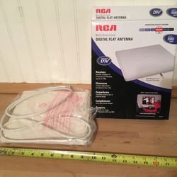 RCA Multi-Directional Digital Flat Antenna