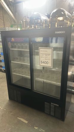 Refrigerator Merchandiser