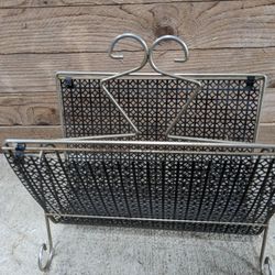 Magazine Rack 