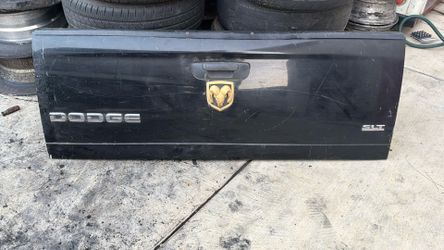Black Dodge Ram SLT Tailgate, Fits 02-08 Trucks