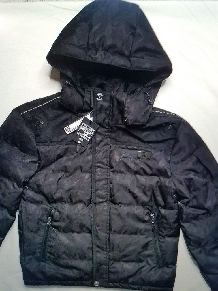 Brand New Camo men's insulated puffer jacket  size   L