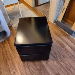 $25 - Black Nightstand With 2 Drawers 