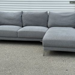 Modern Grey Right Side Chaise Sectional Free Delivery 🚚