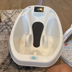 Aquascale 3 In 1 Baby Bath And Scale