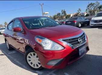 2018 Nissan Versa