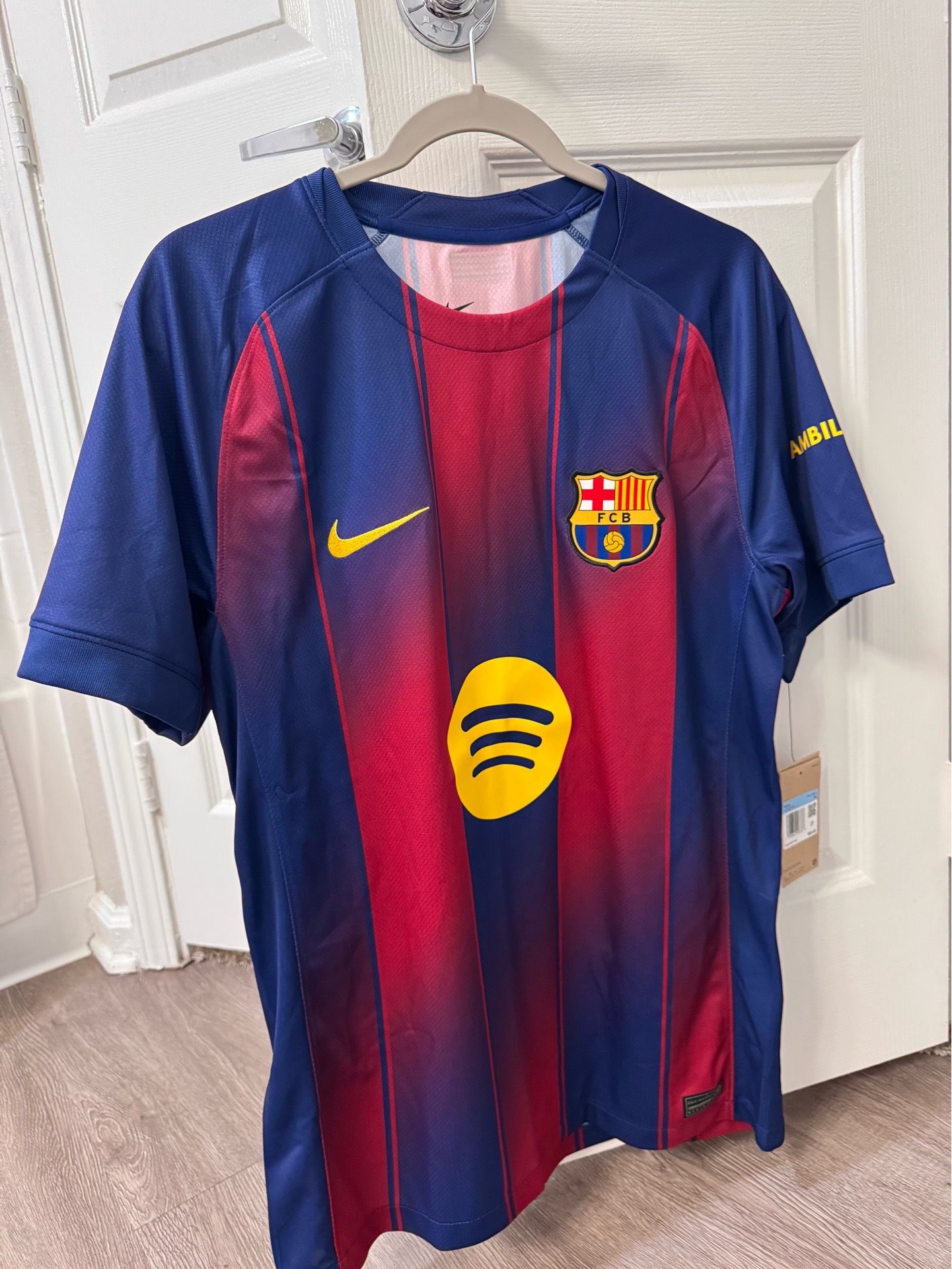 Original fan version jersey.