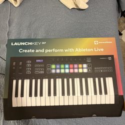 Novation Launch Key 37 Keyboard Controller