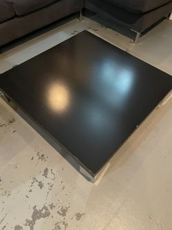 Boconcepts Coffee Table 36x36x6