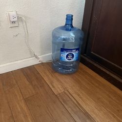 5 gallon water jug