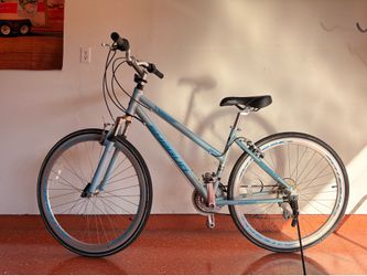 Blue Kent Shogun T1000 bike