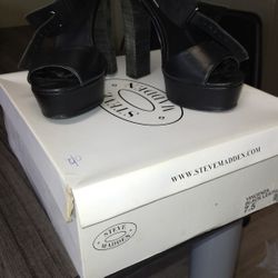 Steve Madden Heels Sz 7.5