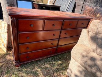 Cherry Wood 10-Drawer Double Dresser