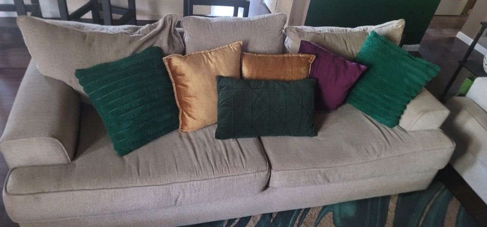 Ashley 5pc Living Room Set