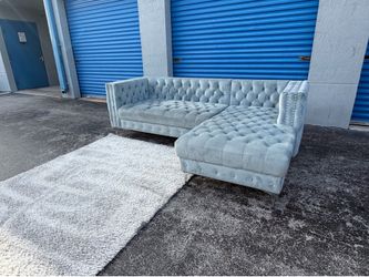Modern sectional sofa(free delivery)