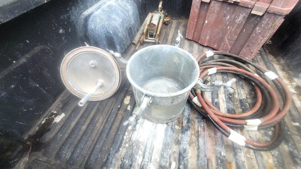 Pressure Paint Can Business equipment