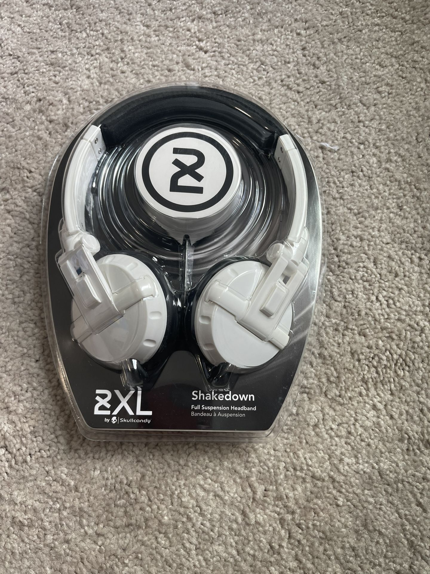 Skullcandy 2XL Shakedown Headphone Full Suspension X5SHIFZ-819 White