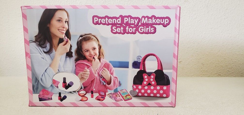 Girls Pretend Play Makeup