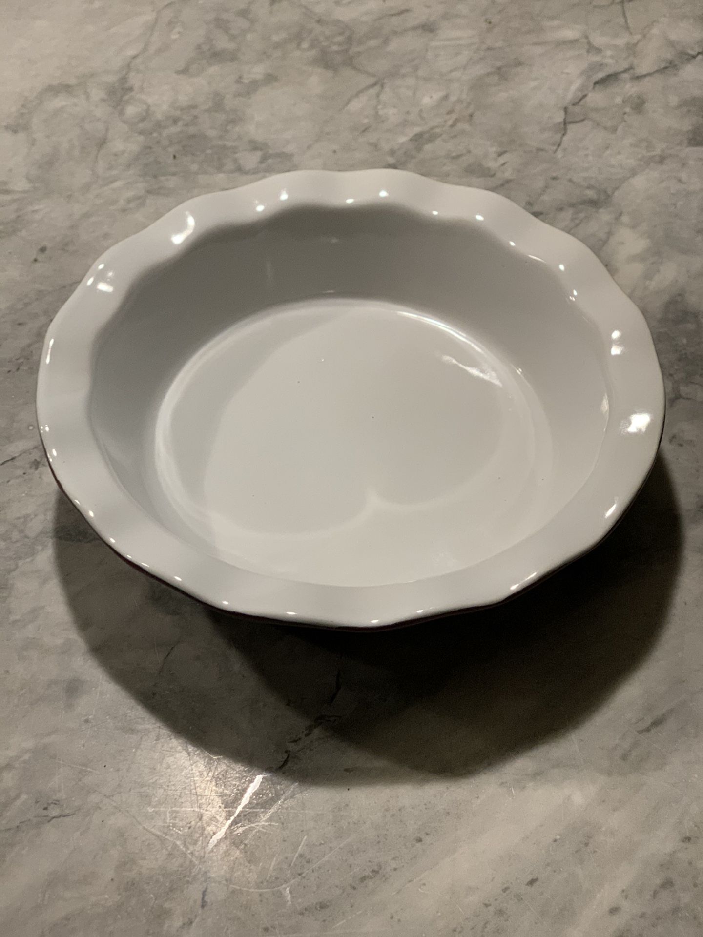 Ceramic pie dish