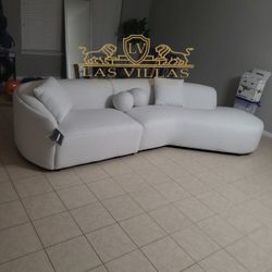 Happy Home Furniture MIA Beige Sectional Financing Available $39 Down payment 