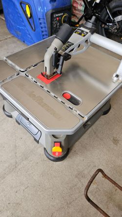 Rockwell blade runner table saw