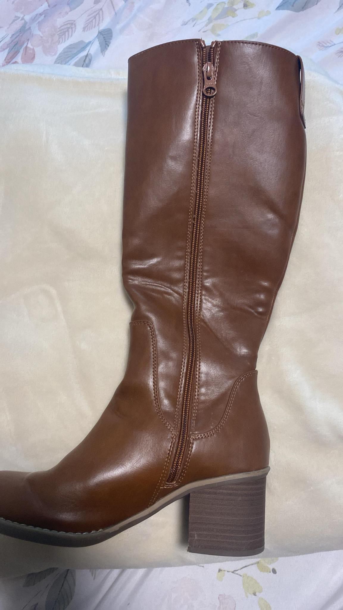 Brown Boots New Size 7