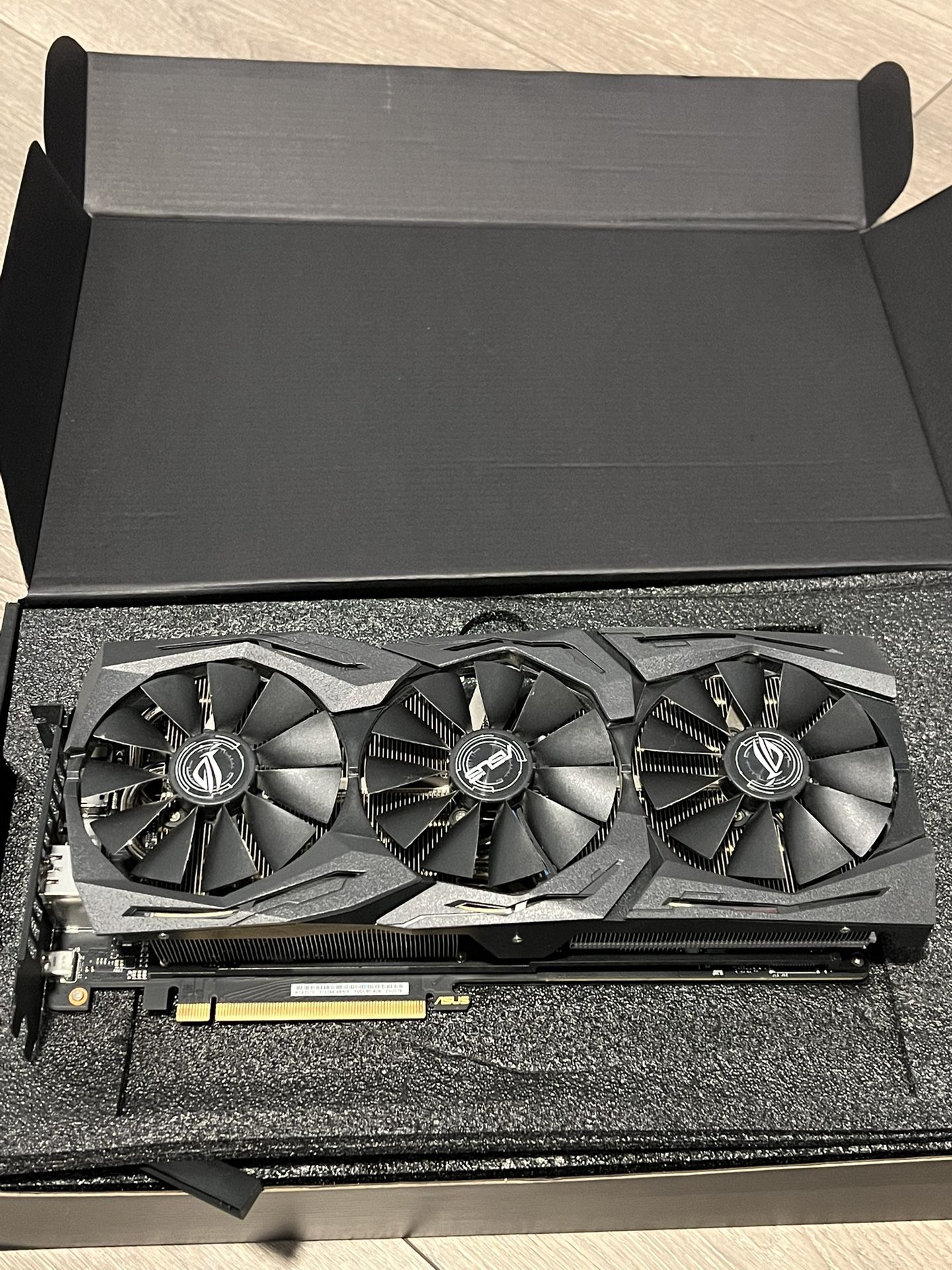 ROG Strix RTX-2070 8gb Graphics Card
