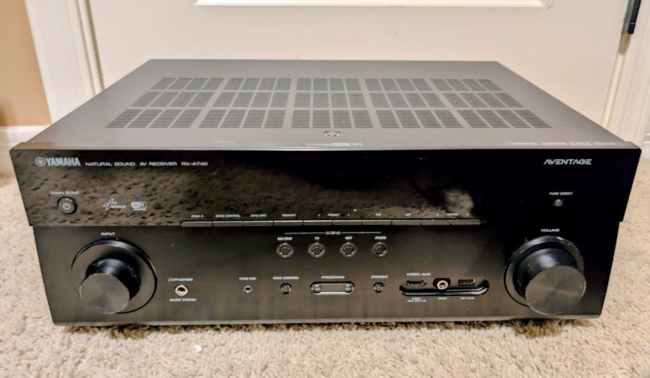 Yamaha AVENTAGE RX-A740 7.2-channel home theater receiver with Wi-Fi®,