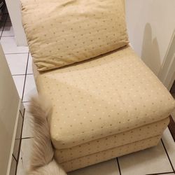 Free Sectional Couch (Stone And Phillips)