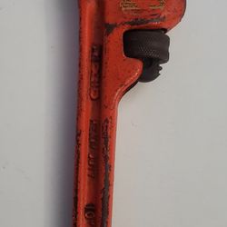 Rigid Heavy Duty 10" Cast Iron Pipe Wrench 