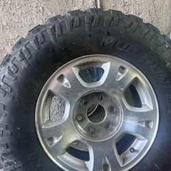 Tires Lt285/70r17 Two With Rims $200For Both With Rims