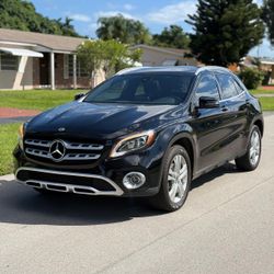 2019 Mercedes Benz GLA250