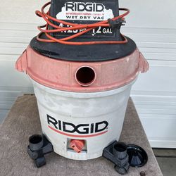 RIDGID 12 Gallon 4.25 HP Wet / Dry Shop Vacuum VAC High Performance/vacuum 
