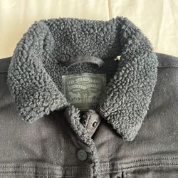 Levi’s Sherpa Jacket 