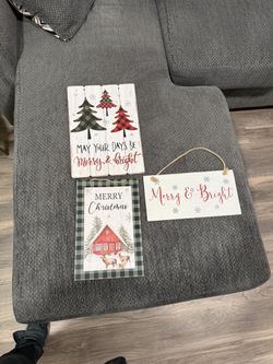 Christmas wooden door  hangers - 3 count 