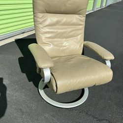 Recliner Arm Chair 