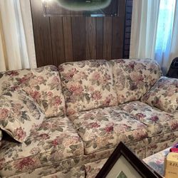 Lazyboy Hide-a-bed Sofa