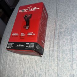 Milwaukee 3/8 in Impact Wrench (Brand New)
