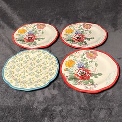 The Pioneer Woman Floral Luncheon/Salad Plate 8.5 in Set of 4.