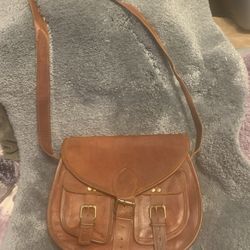 NEW LEATHER SADDLE BAG
