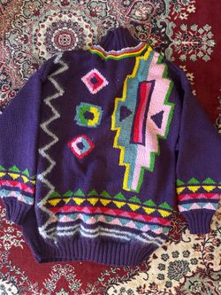 Sweater 100% wool. Small/Medium